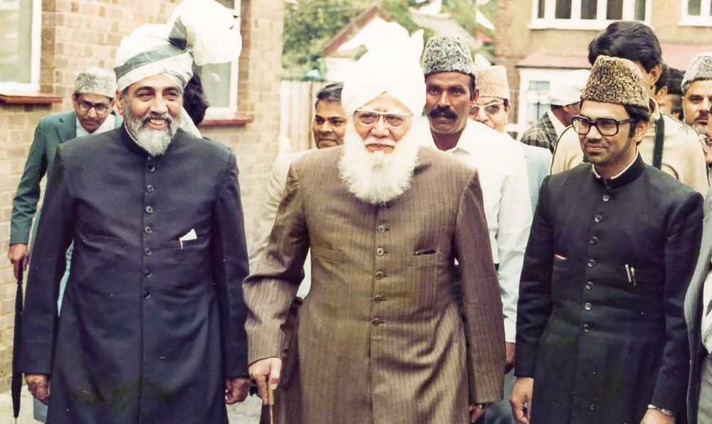 The Third Caliph on one of his visits to the Fazl Mosque