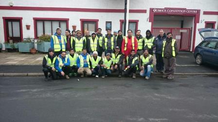 Muslim Youths Are Taking Turns To Drive To Cumbria To Help Flood Victims