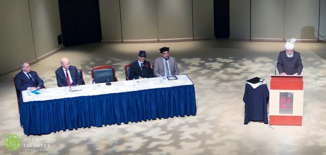 “Justice in an Unjust World” – Head of Ahmadiyya Muslim Community delivers historic lecture at York University