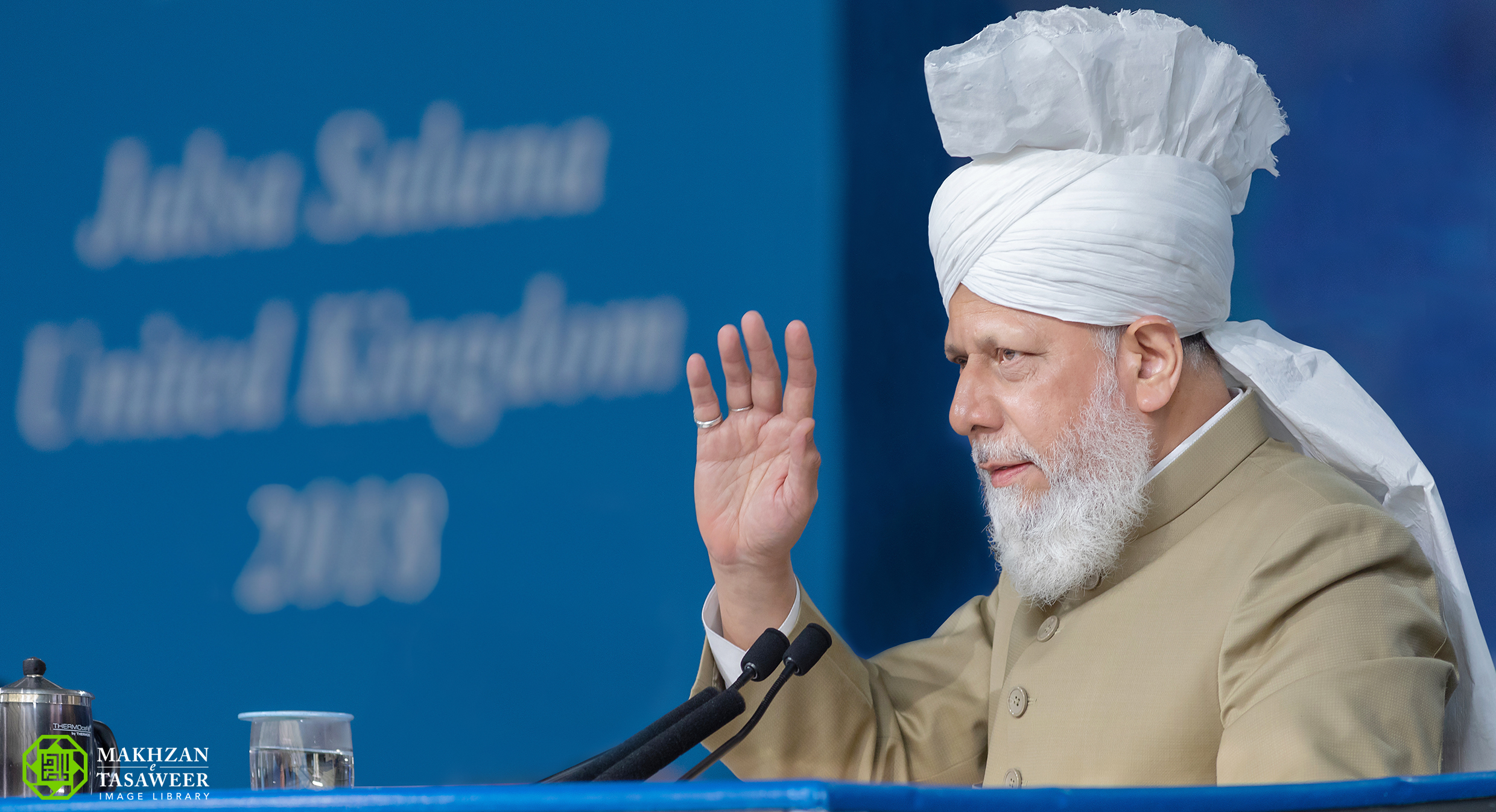 More than 647,000 People Join the Ahmadiyya Muslim Community