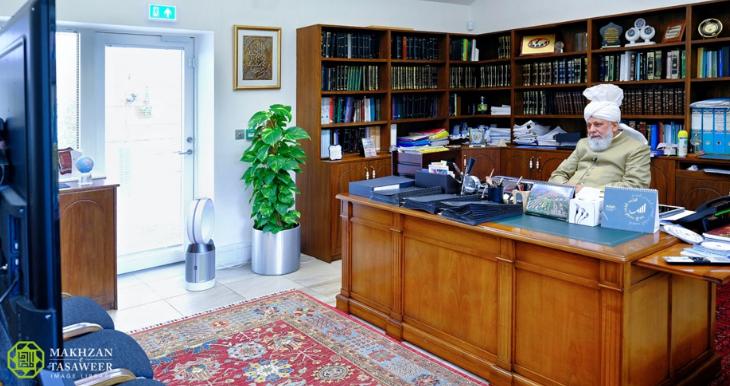 Head of Ahmadiyya Muslim Community Strongly Condemns Horrific Act of Quran-Burning In Malmo