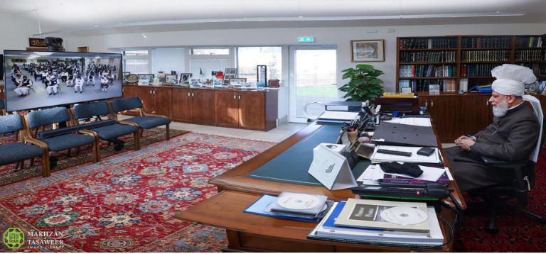 Over 100 Members of Majlis Khuddam-ul-Ahmadiyya Germany have Honour of a Virtual Meeting with the Head of the Ahmadiyya Muslim Community