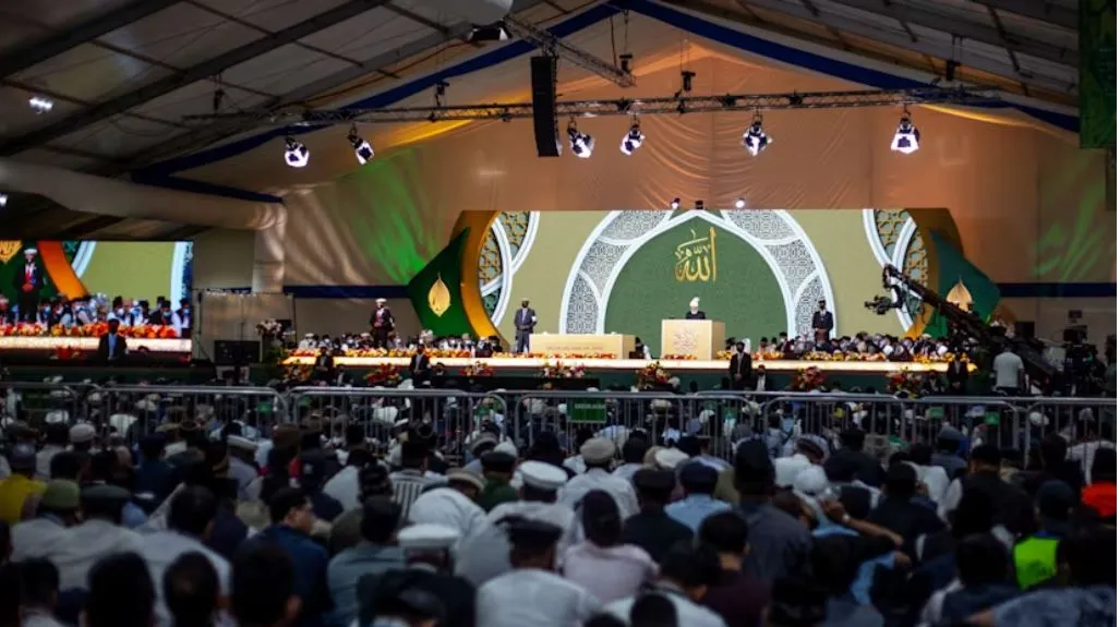 Britain’s largest Muslim festival in Hampshire is an ‘example of unity in divided country’