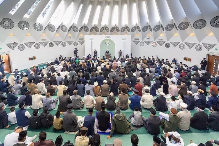 All eyes on Tilford as Ahmadiyya spiritual leader gives Eid sermon