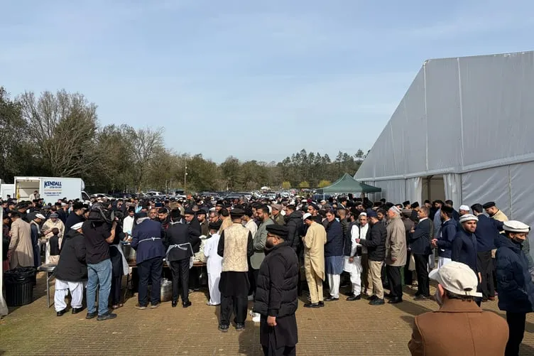 Eid celebrations bring thousands to Tilford mosque