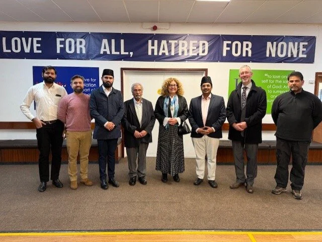 The High Sheriff of Warwickshire Visits the Baitul Ehsan Mosque, Leamington Spa