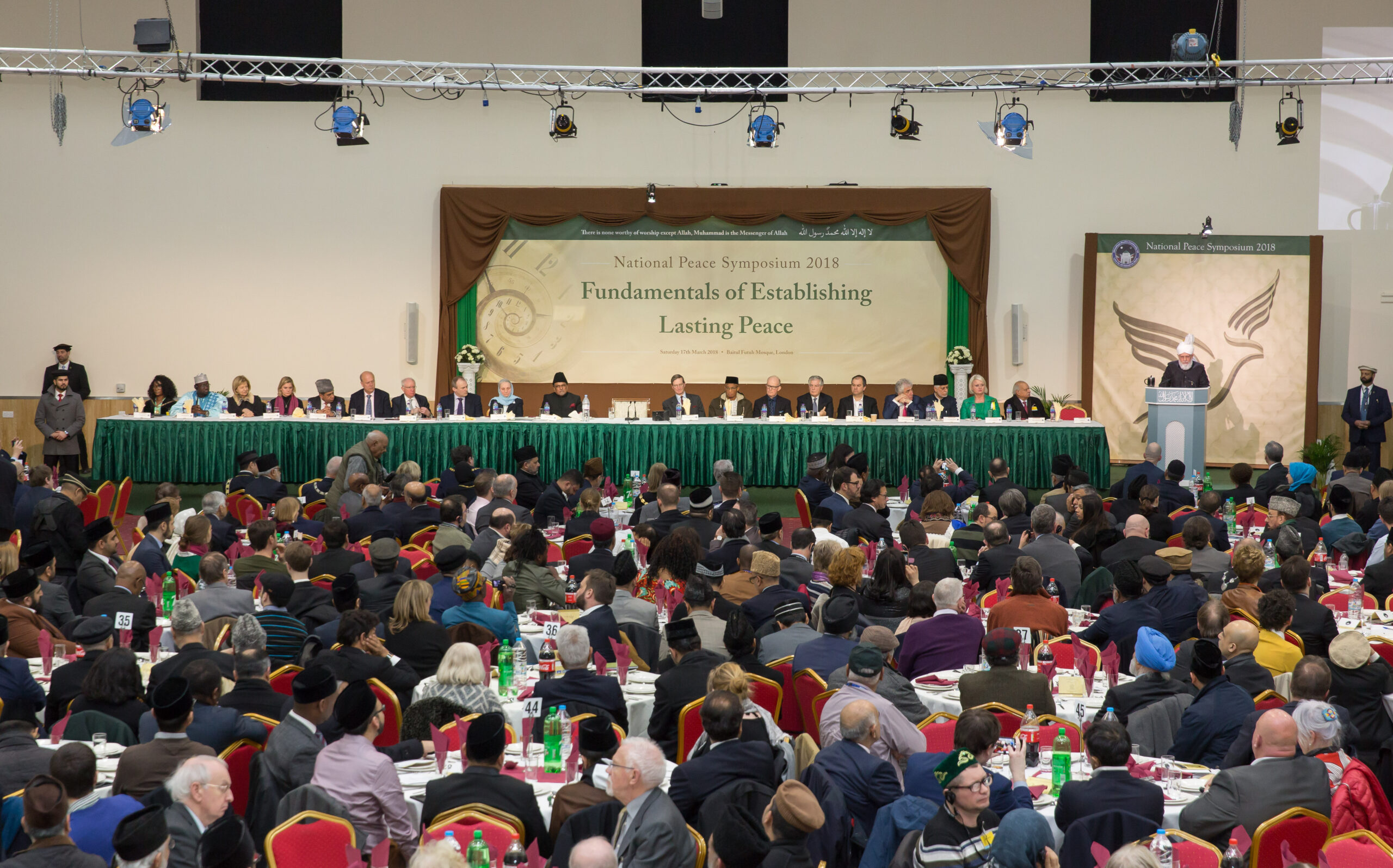 Head of Ahmadiyya Muslim Community says Time has come to Stop Blaming only Muslims for the World’s Problems