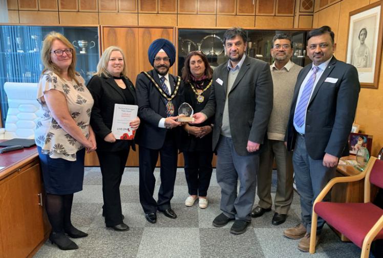 Ahmadiyya Muslim Community honoured for services to the Poppy Appeal