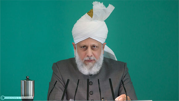 Head of Ahmadiyya Muslim Community Praises New Zealand’s Government and Public Reaction to Mosque Attack