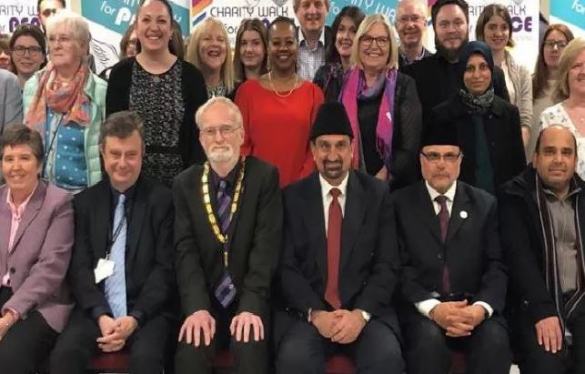 Muslim group launch Charity Walk for Peace in Milton Keynes
