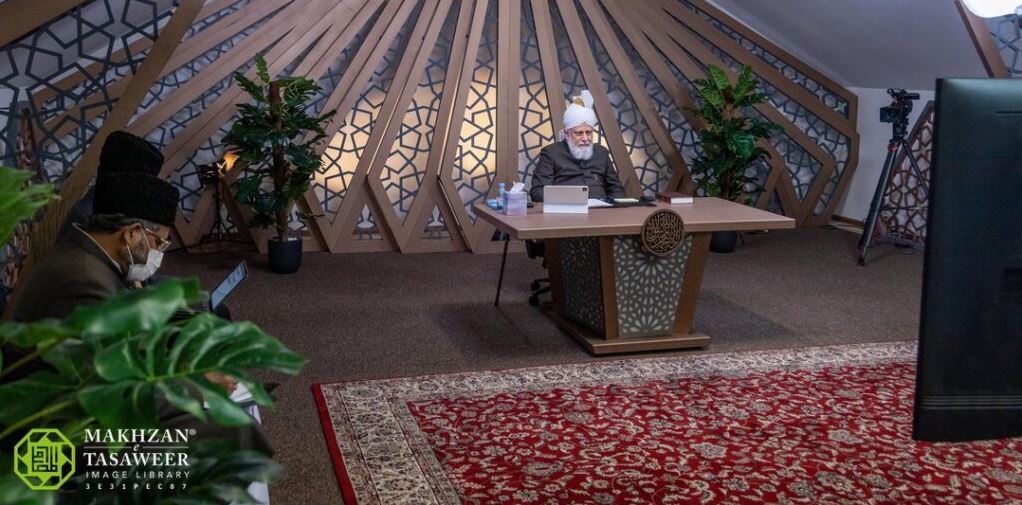 National Majlis-e-Amila in New Zealand have Honour of Virtual Meeting with World Head of Ahmadiyya Muslim Community